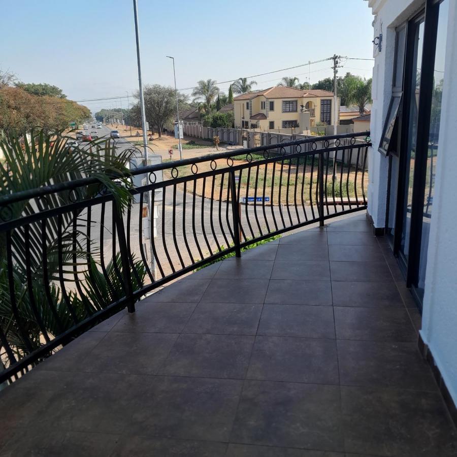The Shamrock Hotel Polokwane Exterior photo